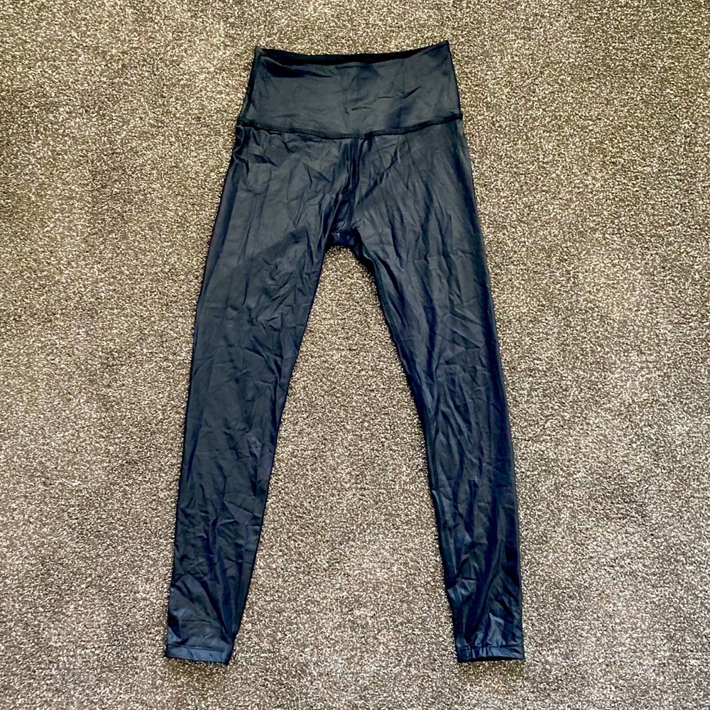 Beyond Yoga High-Waisted Glossy Black Leggings